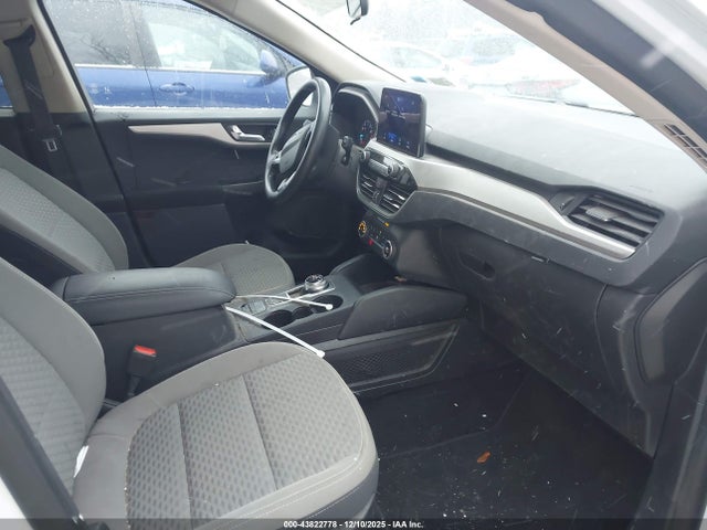 2020 FORD ESCAPE 1FMCU9G64LUB80401 Photo 4