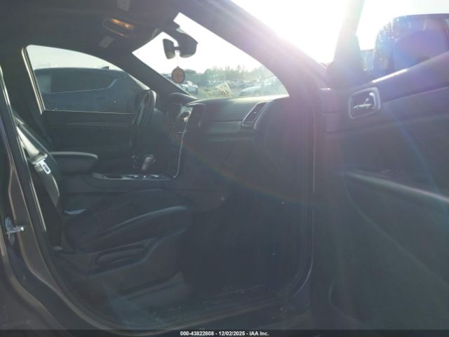 2019 JEEP GRAND CHEROKEE 1C4RJEAG8KC614891 Photo 4