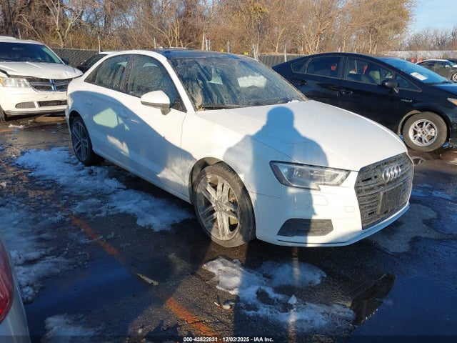 2020 AUDI A3 WAUAUGFF8LA102901