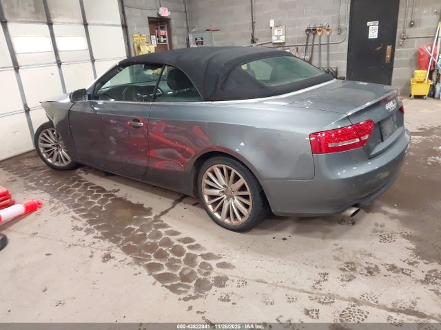 2012 AUDI A5 WAULFAFH2CN008992 Photo 2