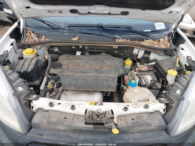 43822905 :رقم المزاد ، ZFBERFAB2H6E31114 vin ، 2017 Ram Promaster City Tradesman مزاد بيع