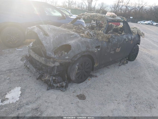 2024 MINI CONVERTIBLE WMW43DL00R3R93021 Photo 5