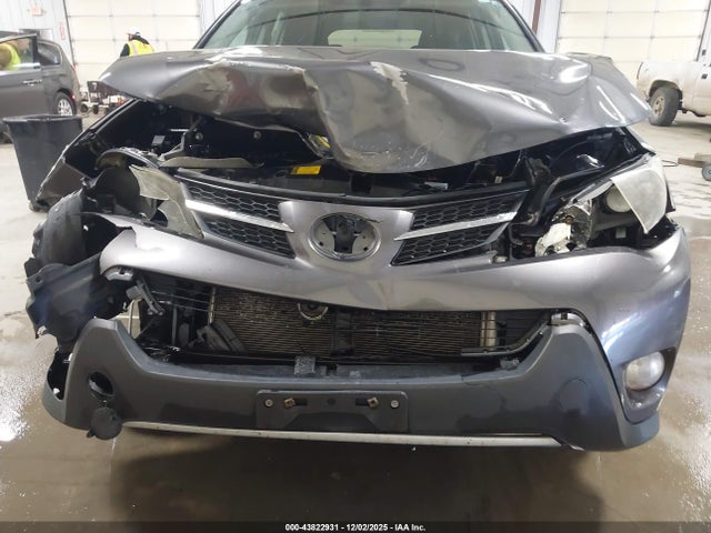 Toyota Rav4 Xle 2014 2T3RFREVXEW172425 Image 6