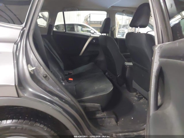 Toyota Rav4 Xle 2014 2T3RFREVXEW172425 Image 8