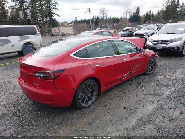 2018 TESLA MODEL 3 5YJ3E1EA6JF031634 Photo 3