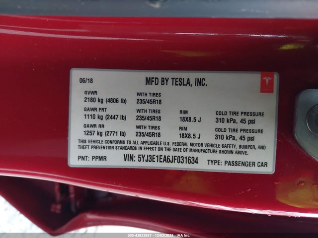 2018 TESLA MODEL 3 5YJ3E1EA6JF031634 Photo 8