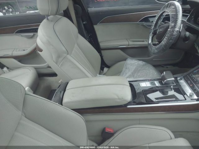 2021 AUDI A8 L WAU8EAF89MN010412 Photo 4