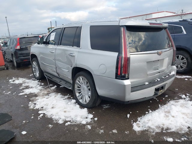 2015 CADILLAC ESCALADE 1GYS4BKJ9FR151352 Photo 2