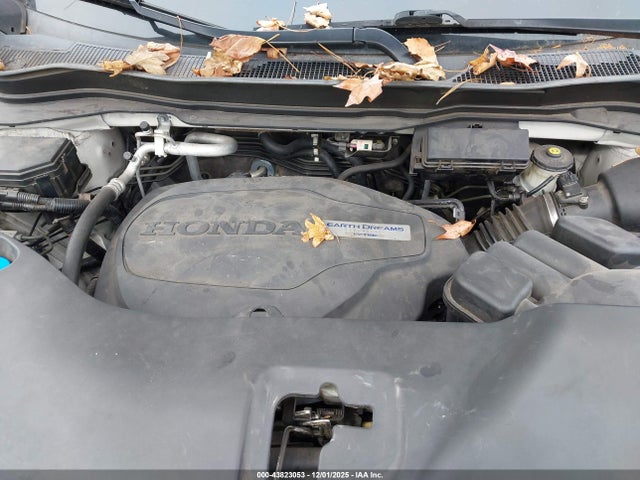 Honda j35y6 2017 5FNYF5H53HB018469 Image 10
