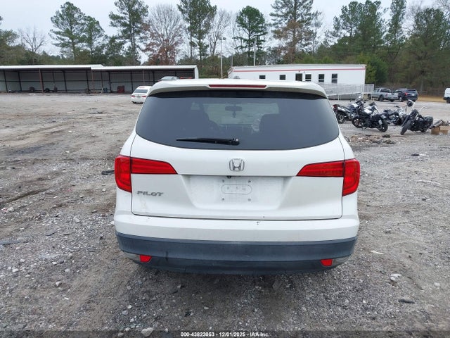 Honda j35y6 2017 5FNYF5H53HB018469 Image 16
