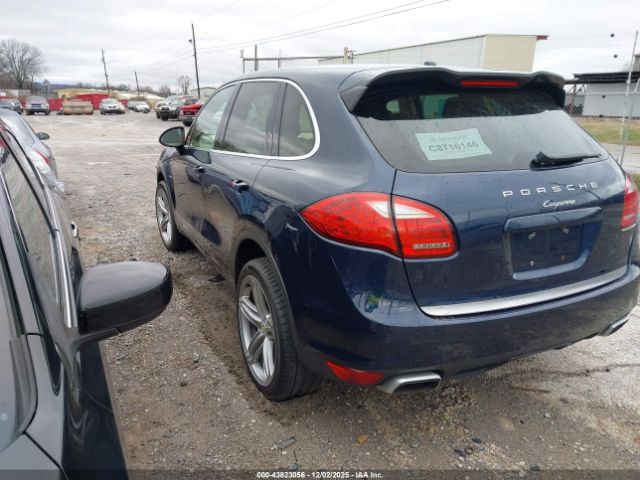 2013 PORSCHE CAYENNE WP1AF2A28DLA28369 Photo 2