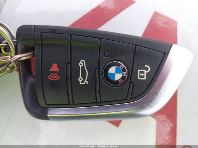 2019 BMW X1 WBXHT3C51K5L37918 Photo 10