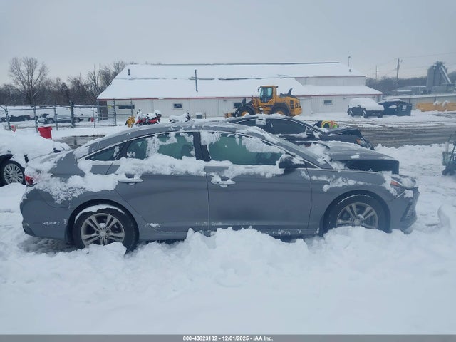 5NPE34AF2KH806905 Hyundai SONATA SEL