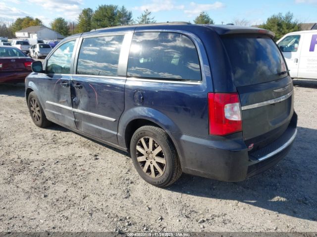 2015 CHRYSLER TOWN & COUNTRY 2C4RC1BG0FR698963 Photo 2