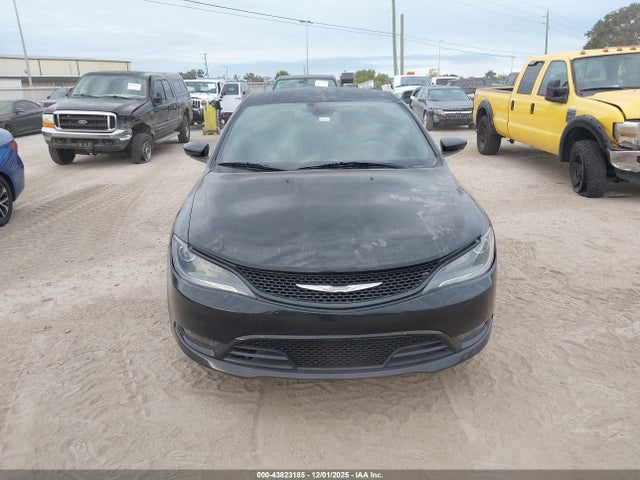 2015 Chrysler 200 S მანქანა იყიდება აუქციონზე, vin: 1C3CCCDG0FN627911, აუქციონის ნომერი: 43823185