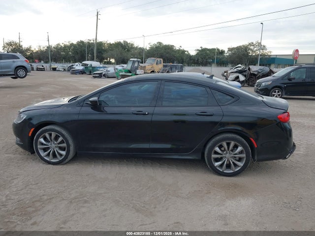 2015 Chrysler 200 S მანქანა იყიდება აუქციონზე, vin: 1C3CCCDG0FN627911, აუქციონის ნომერი: 43823185