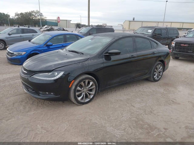 2015 Chrysler 200 S მანქანა იყიდება აუქციონზე, vin: 1C3CCCDG0FN627911, აუქციონის ნომერი: 43823185