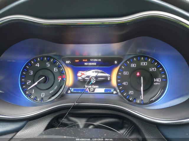 2015 Chrysler 200 S მანქანა იყიდება აუქციონზე, vin: 1C3CCCDG0FN627911, აუქციონის ნომერი: 43823185