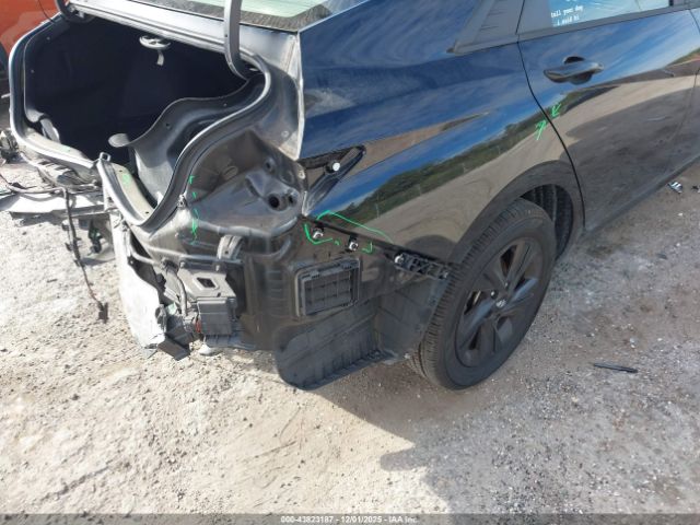 2022 HYUNDAI ELANTRA KMHLS4AG1NU276466 Photo 5