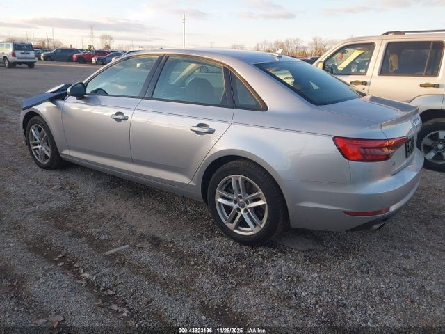 2017 AUDI A4 WAUANAF4XHN016725 Photo 2