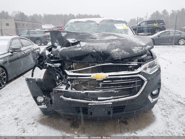 1GNEVHKW8KJ255524 Chevrolet Traverse 3lt