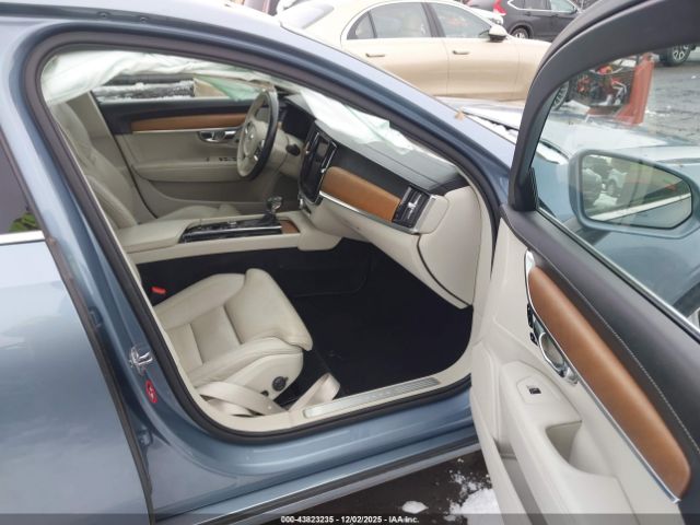 2017 VOLVO S90 YV1A22ML0H1007352 Photo 4