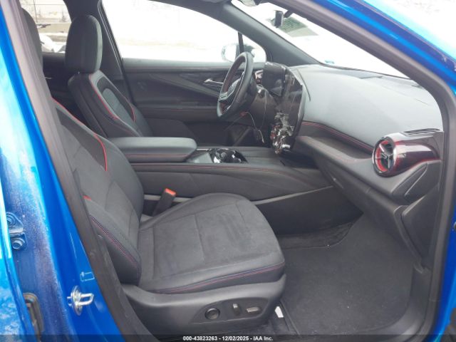 2024 CHEVROLET BLAZER EV 3GNKDCRJ4RS217512 Photo 4