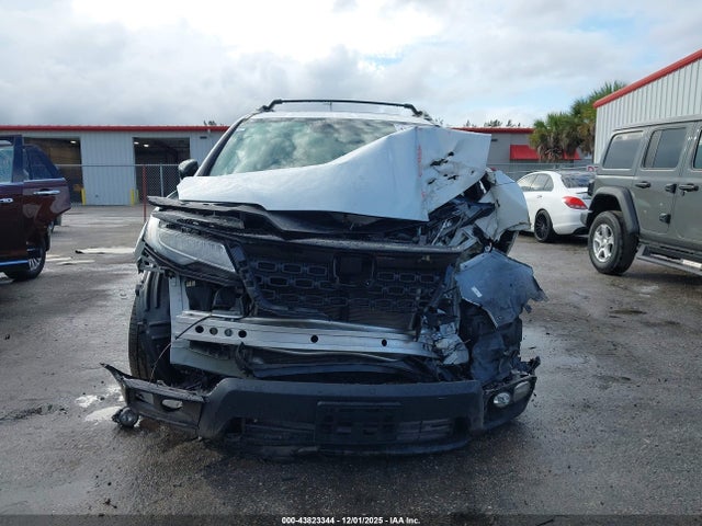 Auction sale of the 2019 Honda Passport Elite, vin: 5FNYF8H03KB023989, lot number: 43823344