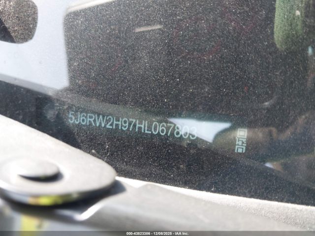 2017 HONDA CR-V 5J6RW2H97HL067803 Photo 8