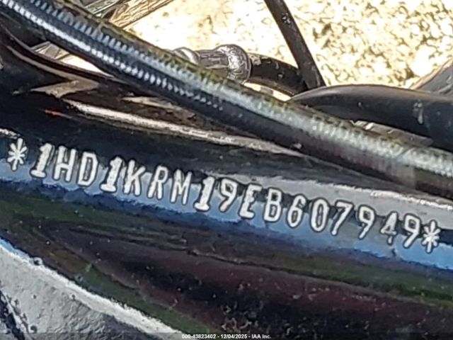 2014 HARLEY-DAVIDSON FLHXS 1HD1KRM19EB607949 Photo 9