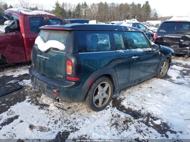 2008 MINI COOPER CLUBMAN WMWML335X8TJ46155 Photo 3