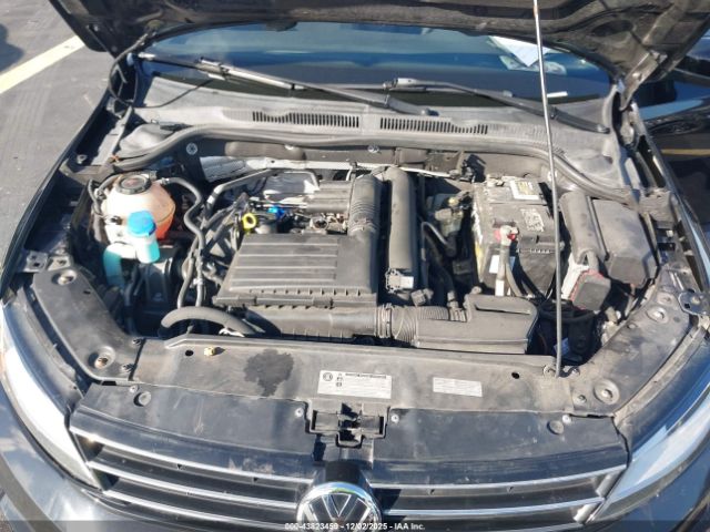 2018 VOLKSWAGEN JETTA 3VW2B7AJ8JM229556 Photo 9