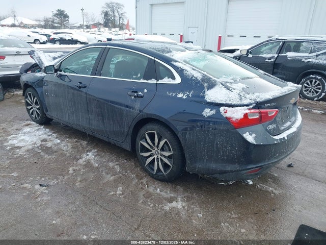 2017 CHEVROLET MALIBU 1G1ZE5STXHF102744 Photo 2