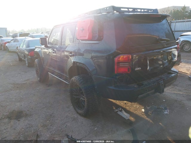 2024 TOYOTA LAND CRUISER JTEABFAJ4R5000202 Photo 2