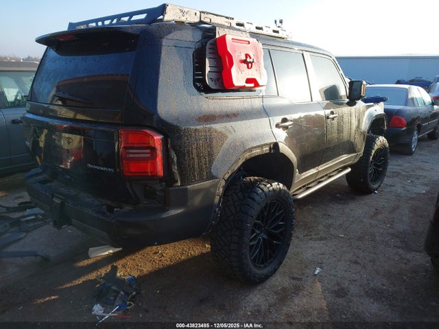 2024 TOYOTA LAND CRUISER JTEABFAJ4R5000202 Photo 3