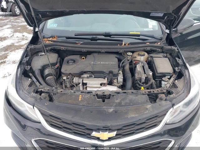 1G1BE5SM2H7144488 Chevrolet Cruze Lt Auto