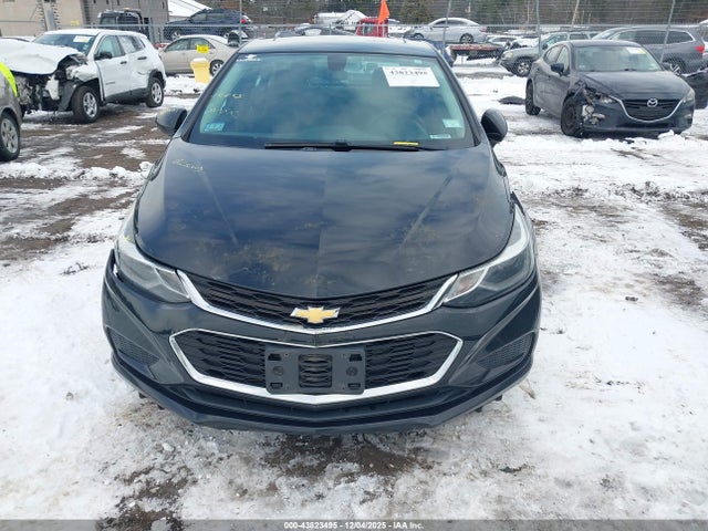 1G1BE5SM2H7144488 Chevrolet Cruze Lt Auto