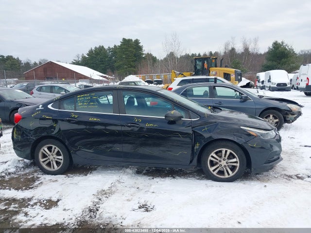 1G1BE5SM2H7144488 Chevrolet Cruze Lt Auto