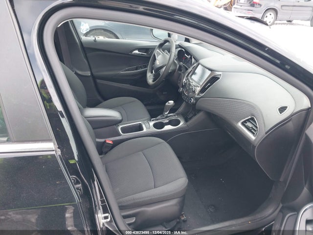 1G1BE5SM2H7144488 Chevrolet Cruze Lt Auto