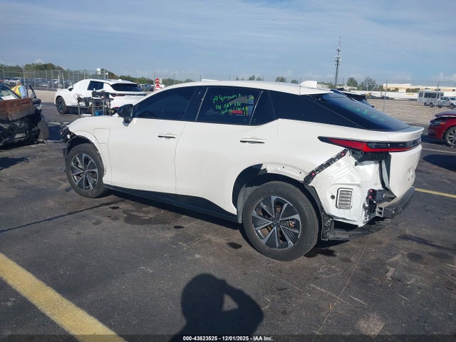 JTJABABB7RA004487 Lexus Rz 300e Premium