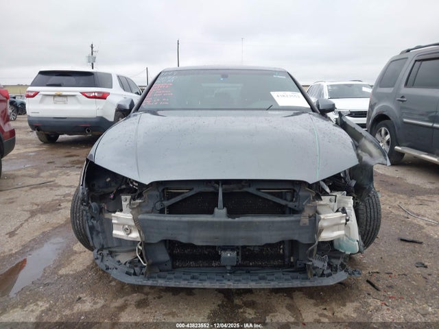 Продаж на аукціоні авто 2017 Audi A3 2.0t Premium, vin: WAUAUGFF4H1042381, номер лоту: 43823552