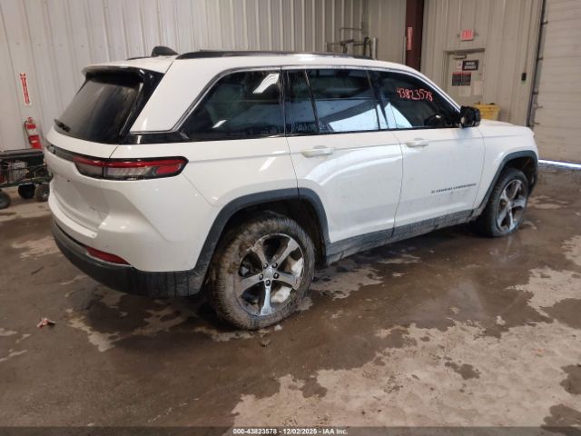 2023 JEEP GRAND CHEROKEE 4XE 1C4RJYB66PC595921 Photo 3