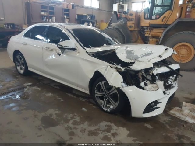 2019 MERCEDES-BENZ E 300 WDDZF4KB0KA669691