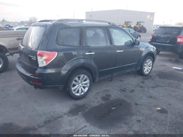 2011 SUBARU FORESTER JF2SHAECXBH763563 Photo 3