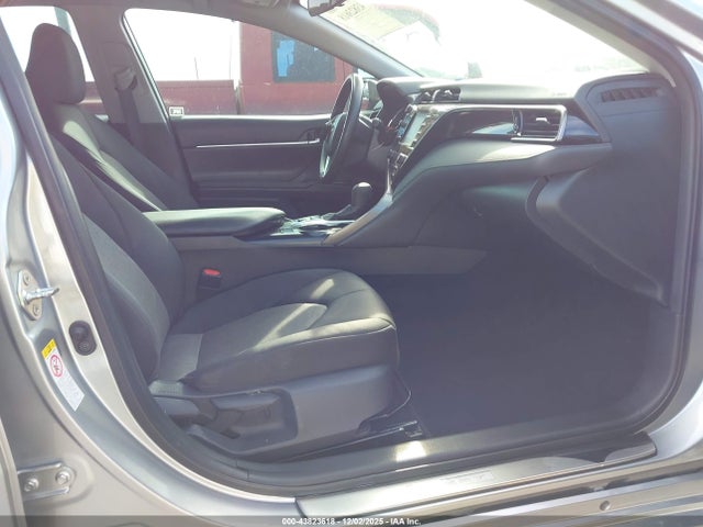 2019 TOYOTA CAMRY HYBRID 4T1B31HK9KU005720 Photo 4