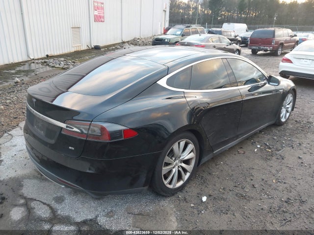 2013 TESLA MODEL S 5YJSA1DN1DFP05253 Photo 3