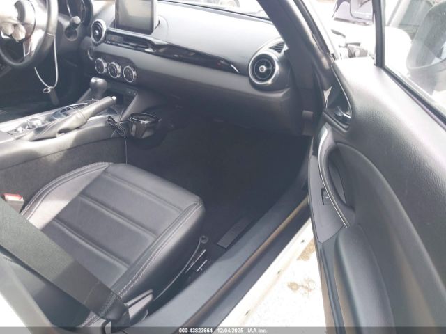 2020 FIAT 124 SPIDER JC1NFAEK7L0145669 Photo 4