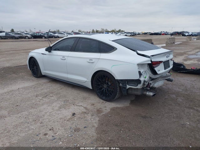 2019 AUDI A5 WAUENCF57KA010093 Photo 2