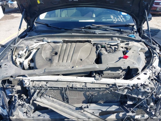 2022 VOLVO S60 7JRL12TL8NG177410 Photo 9