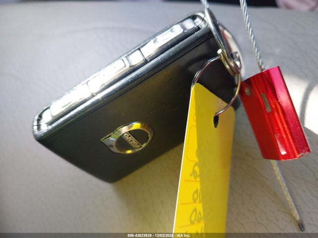 2022 VOLVO S60 7JRL12TL8NG177410 Photo 10